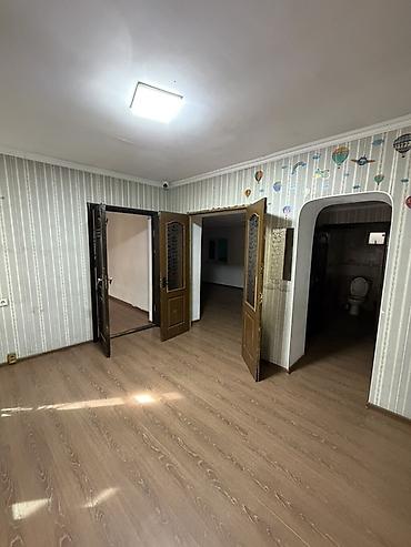 Үйлөрдү ижарага берүү: 180 м², 6 бөлмө жана андан көп, Жумушчу Шаарча — 2