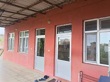 bina: Lökbatan qəs. 5 otaqlı, 110 kv. m, Orta təmir — 1