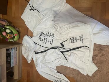 pantalone stradivarius: Komplet snizen sve vel 1500 din jakna i pantalone