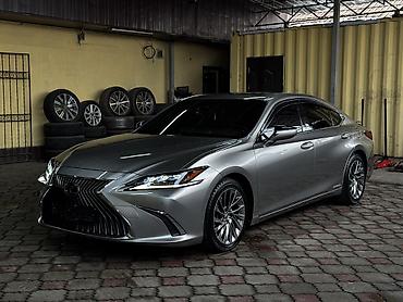 Lexus: Lexus ES: 2019 г., 2.5 л, Автомат, Гибрид, Седан — 1