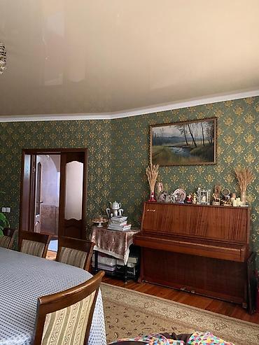 Продажа коттеджей и домов: Продаю Особняк Участок 4 сотки Документы : Красная книга, тех — 3