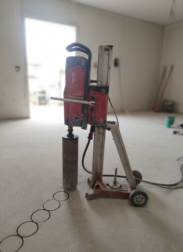 Beton işləri: Beton kəsmə beton deşmə xidməti Karot - HILTI DD 200 / 350 ilə 25 ° — 2