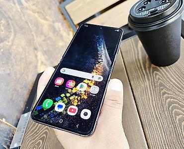 note 2: Samsung Galaxy Z Flip 5, Б/у, 256 ГБ, цвет - Черный, 1 SIM, 2 SIM, eSIM — 2