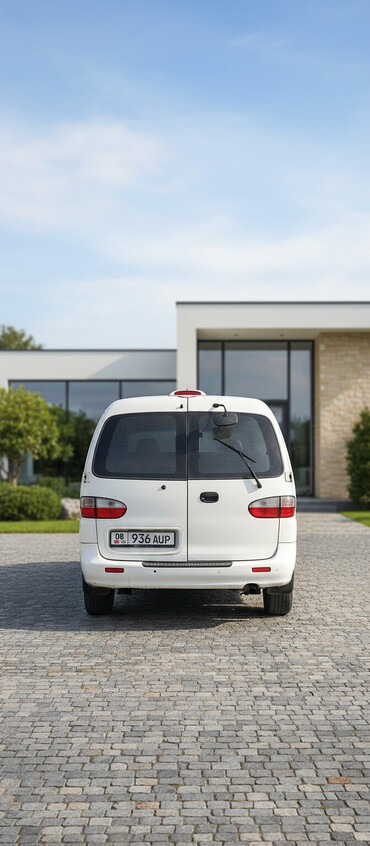 Hyundai: Hyundai Starex: 2006 г., 2.5 л, Автомат, Дизель, Фургон — 1