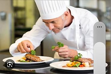 bakida ne is qurmaq olar: YENI faliyyətə başlamış Restorana (Pub) xanım işci və aşbaz — 1