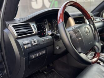 Toyota: Toyota : 2012 г., 5.7 л, Автомат, Бензин, Внедорожник — 12