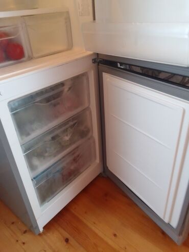ucuz soyuducular: Новый 2 двери Indesit Холодильник Продажа, цвет - Серый