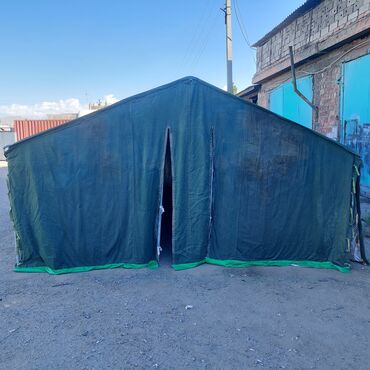 палатка авто: Продаётся большая, утеплённая палатка. Размер 6,5 м х 4м, высота 2,2