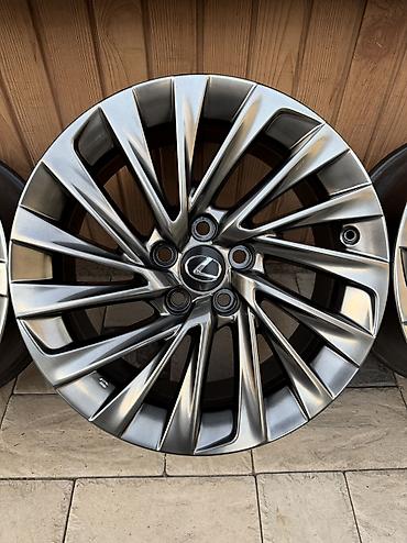 машина 14: Литые Диски R 18 Lexus, Комплект, отверстий - 5, Б/у — 4