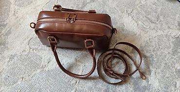 charles keith кошелек: Длина-26 см 
Ширина -10 см
Высота- 13 см — 2