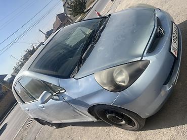 Унаа сатуу: Honda Fit: 2001 г., 1.3 л, Хетчбек — 1