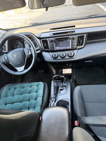 Toyota: Toyota RAV4: 2016 г., 2.5 л, Автомат, Бензиновая, Кроссовер — 2