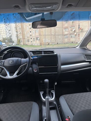 Honda: Honda Fit (Jazz) – şəhər üçün ideal, qənaətcil hetçbek. Texniki və — 5