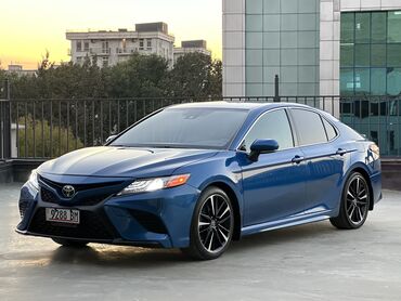 приус тоета: Toyota Camry: 2019 г., 2.5 л, Автомат, Бензин, Седан