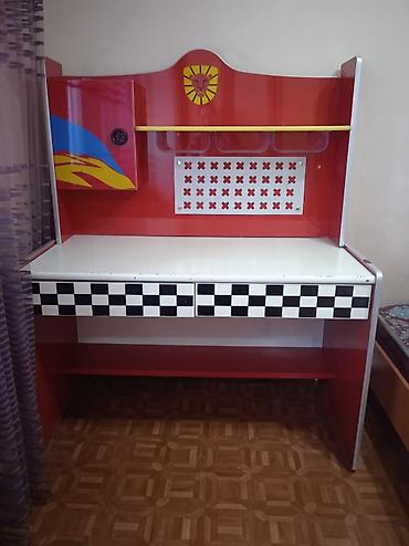 Детские гарнитуры: Продаю комплект детской мебели. Качественный детский гарнитур на 2-х — 6