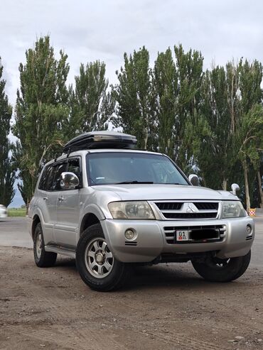 резина на поджеро: Mitsubishi Pajero: 2003 г., 3 л, Автоматтык, Бензин, Жол тандабас