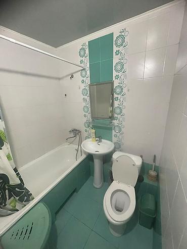 квартиры 2х комнатные купить: 2 комнаты, 44 м², 7 мкр 104 серия, 2 этаж, Косметический ремонт — 5