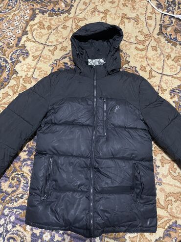 Куртки: Мужская куртка, XL (EU 42), Moncler, Б/у, цвет - Черный, Самовывоз