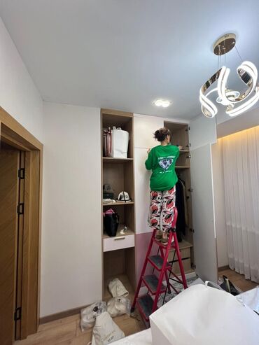 мебель жумуш: Бөлмөлөрдү тазалоо, | Жалпы тазалоо, Оңдоо иштеринен кийин тазалоо, Жумасына бир жыйнап тазалоо, | Офистер, Батирлер, Үйлөр