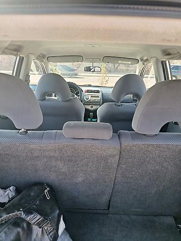 Honda: Honda Fit: 2008 г., 1.3 л, Вариатор, Бензин, Хэтчбэк — 5
