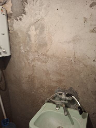 Uzunmüddətli kirayə evlər: Unvan huseyin arif kucəsi (vhacap 0504733275)( adi 0553209370) qaz su — 4