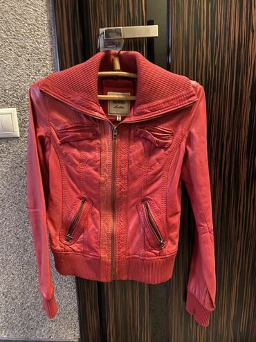 Kabrolar: Bir paket məhsul: 1) Telefon qabları (4 ədəd): - Qırmızı, diaqonal — 11