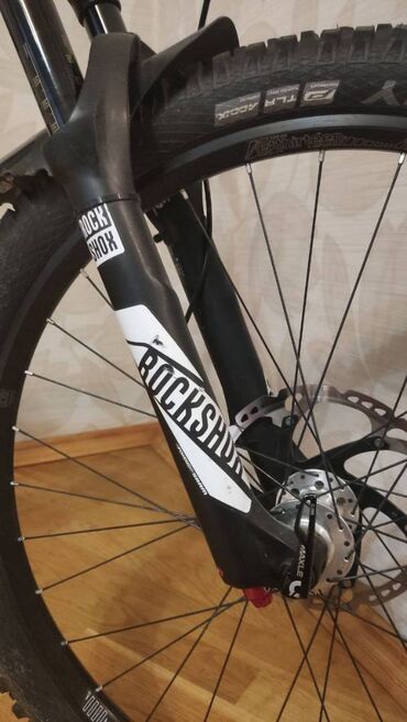 İdman velosipedləri: İşlənmiş Dağ velosipedi Trek, 28", sürətlərin sayı: 11, Ünvandan götürmə — 10