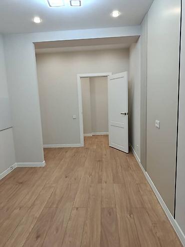 продается квартира уметалиева: 1 комната, 42 м², Элитка, 2 этаж — 2
