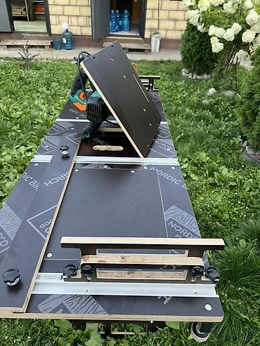 кух столы: Портативный стол-станина для циркулярной пилы с направляющими - — 3