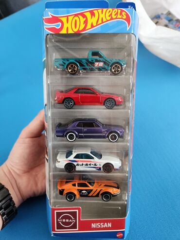купить перчатки нитриловые оптом от производителя: Hot Wheels 1) Серия Nissan (арт. на упаковке «NISSAN») - Datsun 620