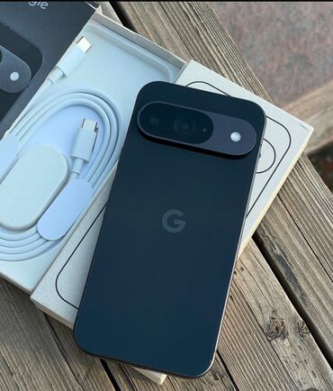 Google: Google Pixel 9, Новый, 128 ГБ, цвет - Черный, В рассрочку, 1 SIM, eSIM