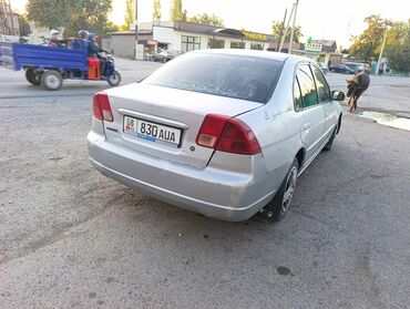 Honda: Honda Civic: 2001 г., 1.7 л, Автомат, Бензин, Седан