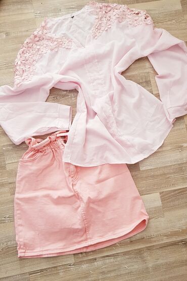 ženski komplet pantalone i sako: XL (EU 42), 2XL (EU 44), Cvetni, Jednobojni, bоја - Roze