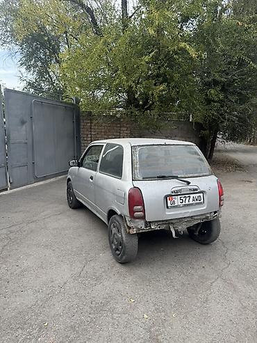 дайхатсу куоре 2005: Daihatsu Cuore: 2002 г., 1 л, Механика, Бензин, Купе — 5