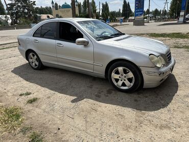 corolla runx: Mercedes-Benz C-Class: 2002 г., 2.2 л, Типтроник, Дизель, Седан
