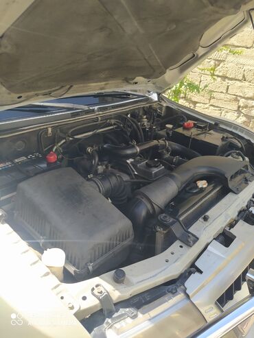 Mitsubishi: Mitsubishi Pajero: 2.8 l | 2004 il 370000 km Ofrouder/SUV — 2