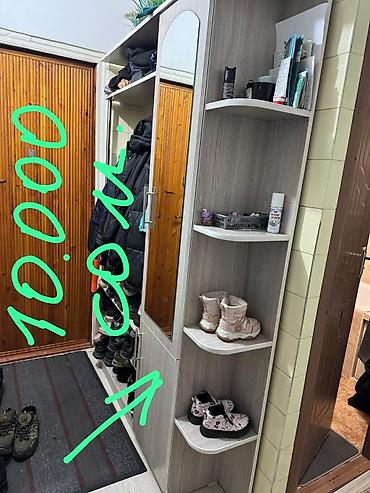 Шифоньеры, шкафы для одежды: Стулья 6 шт.по 2000тысяч - Диван прямой, трехместный. Широкие — 10