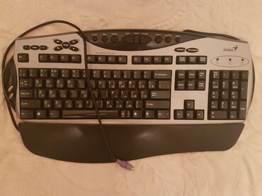 �������������������� ���� �������������� �������� в Кыргызстан | Клавиатуры: Продаю клавиатуру "Genius" для компьютера, на клавиатуре много