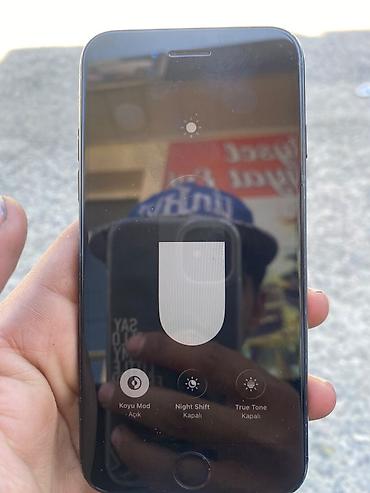 apple se 2020: IPhone SE 2020, Qara, Barmaq izi — 1