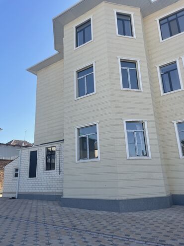 снять квартиру бишкек на долгий срок: 2 комнаты, 80 м², Элитка, 3 этаж, ПСО (под самоотделку)