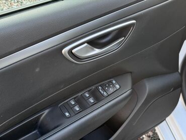 Другие автомобили: SAMSUNG SM6 Год выпуска: 2019 Коробка передач: АКПП Двигатель: 2.0 — 7