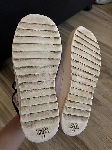 adidas duboke: ZARA x Disney ženske patike – model sa visokim đonom i skačućim đonom — 4
