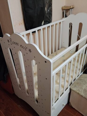манеж овальный: Манеж-кровать, Б/у, С комодом, Дерево