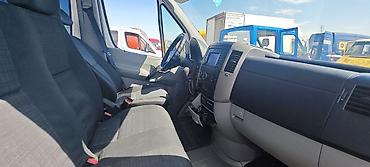 b class: Mercedes-Benz Спринтер: 2014 г., 2.2 л, Механика, Дизель, Фургон — 5