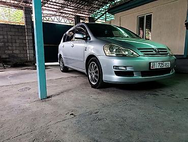 a8 d2: Toyota Avensis Verso: 2006 г., 2.2 л, Механика, Минивэн — 7