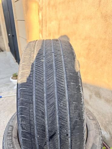 islenmis teker satisi: İşlənmiş Şin Michelin 235 / 55 / R 19 — 3