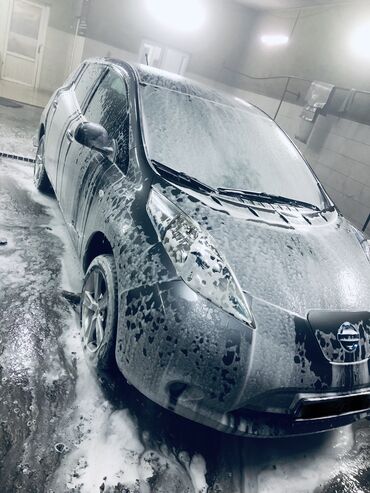 Nissan: Nissan Leaf: 2013 г., 1.5 л, Робот, Электромобиль, Хэтчбэк