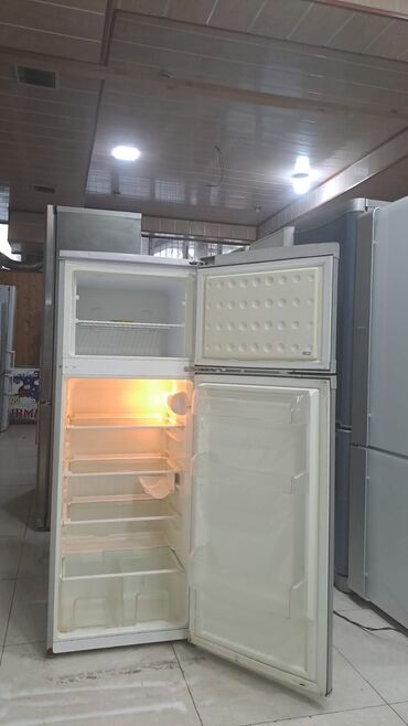 Посудомоечные машины: Б/у 2 двери Холодильник Продажа