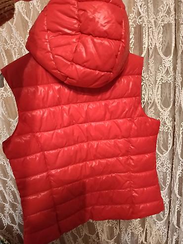 işlənmiş arisdon: Jilet, Qız üçün, 10 - 12 yaş, Benetton — 1