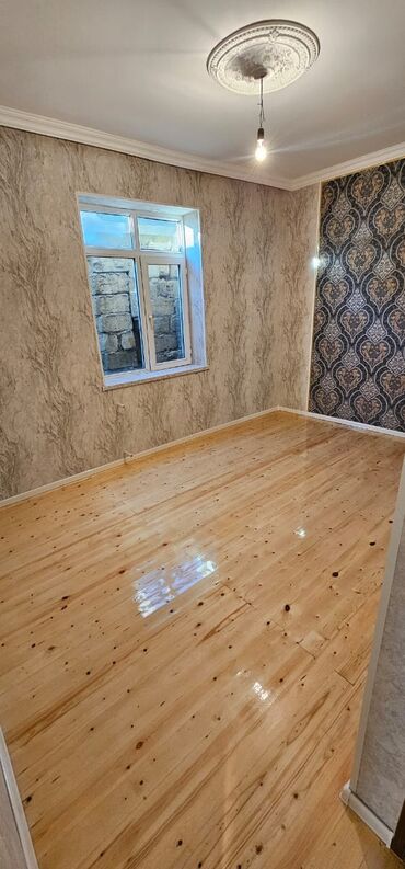 Həyət evləri və villaların satışı: 3 otaqlı, 110 kv. m, Yeni təmirli